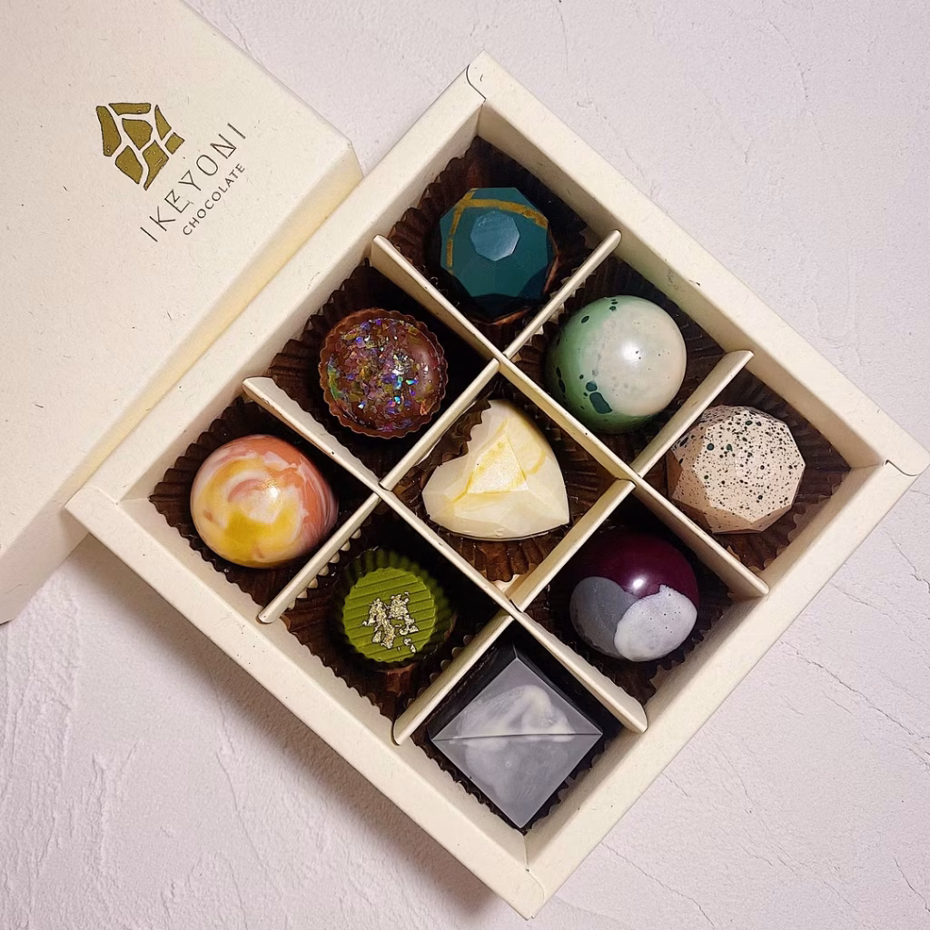 BIRTHDAY BONBON COLLECTION · 生日巧克力系列